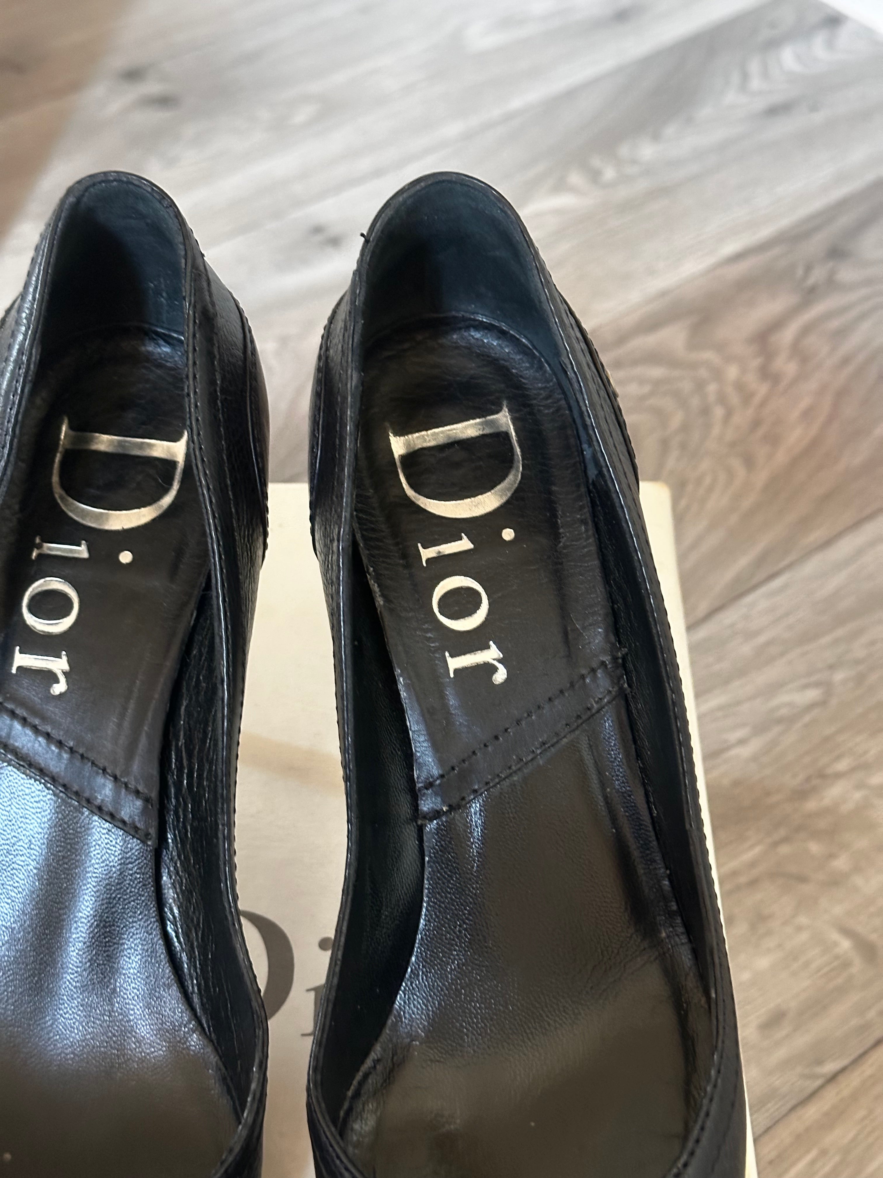 Vintage Dior Black pointed heels